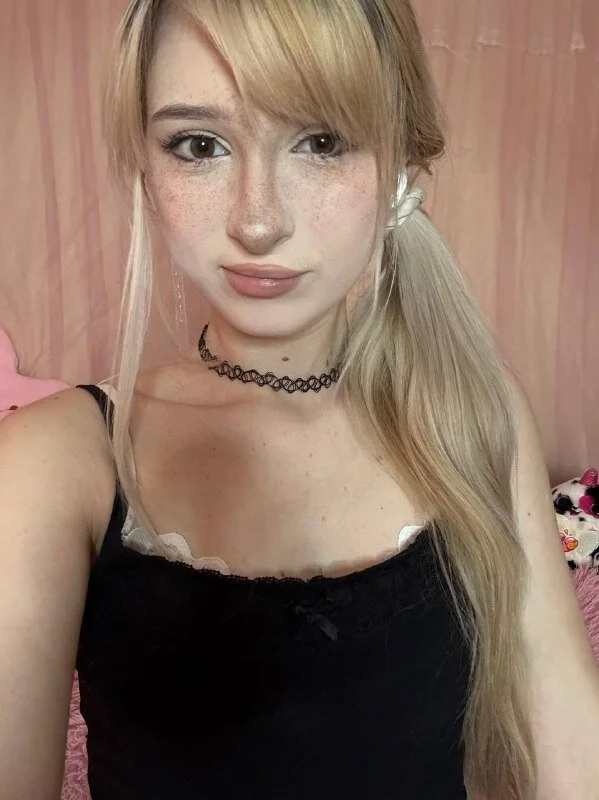 XXX Porn Photo of Nude OnlyEva1 9