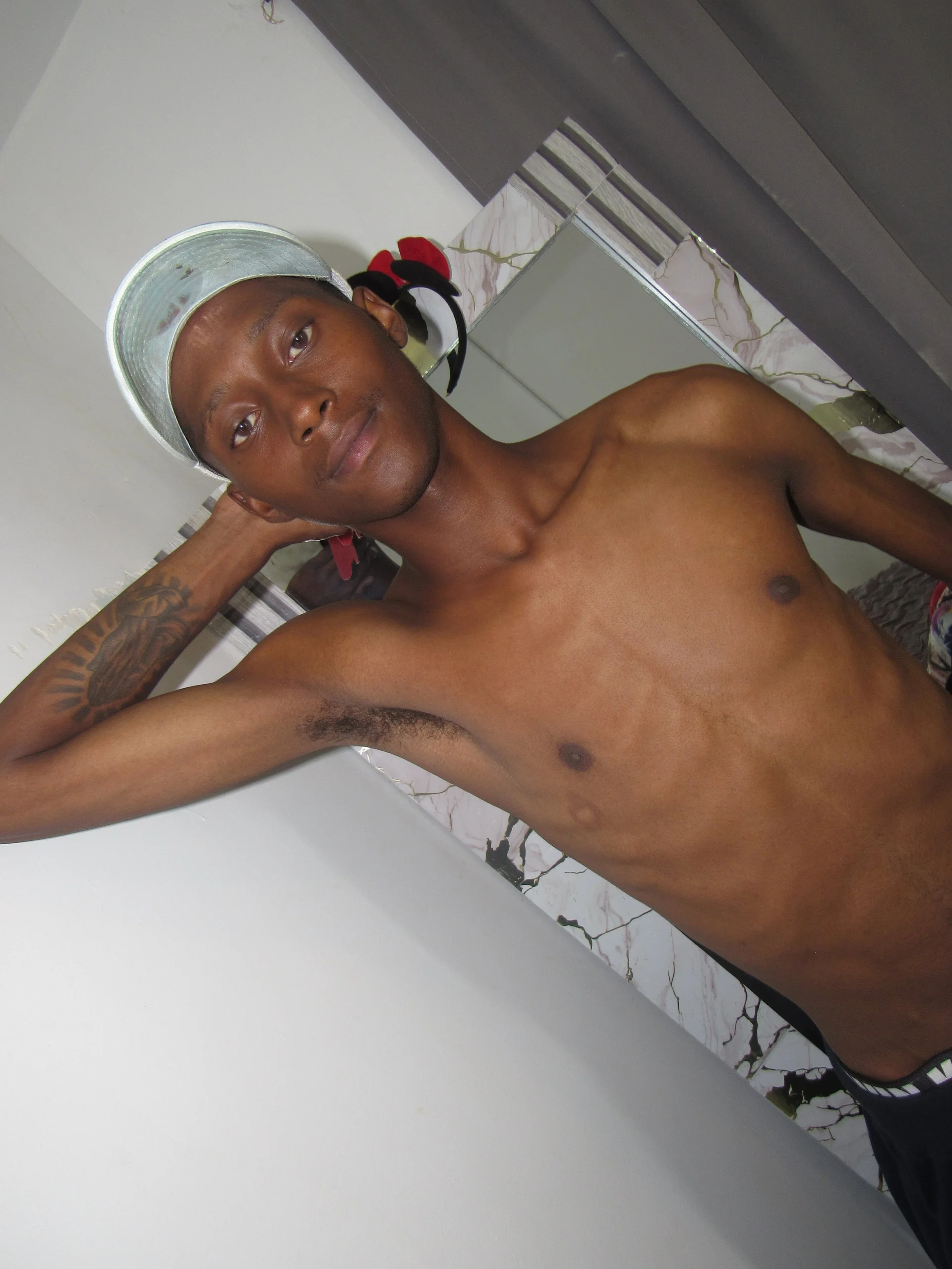 XXX Porn Photo of Nude Joel_Bell 19