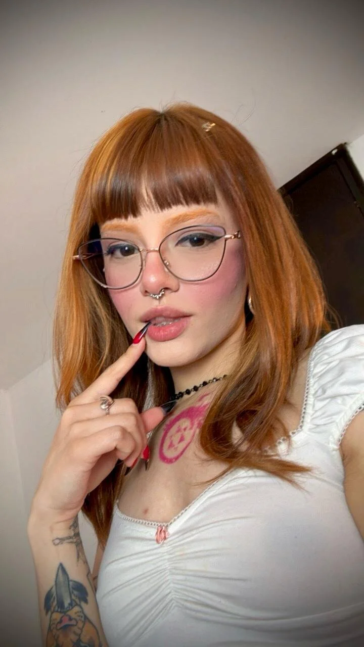 XXX Porn Photo of Nude abby_jones2 1