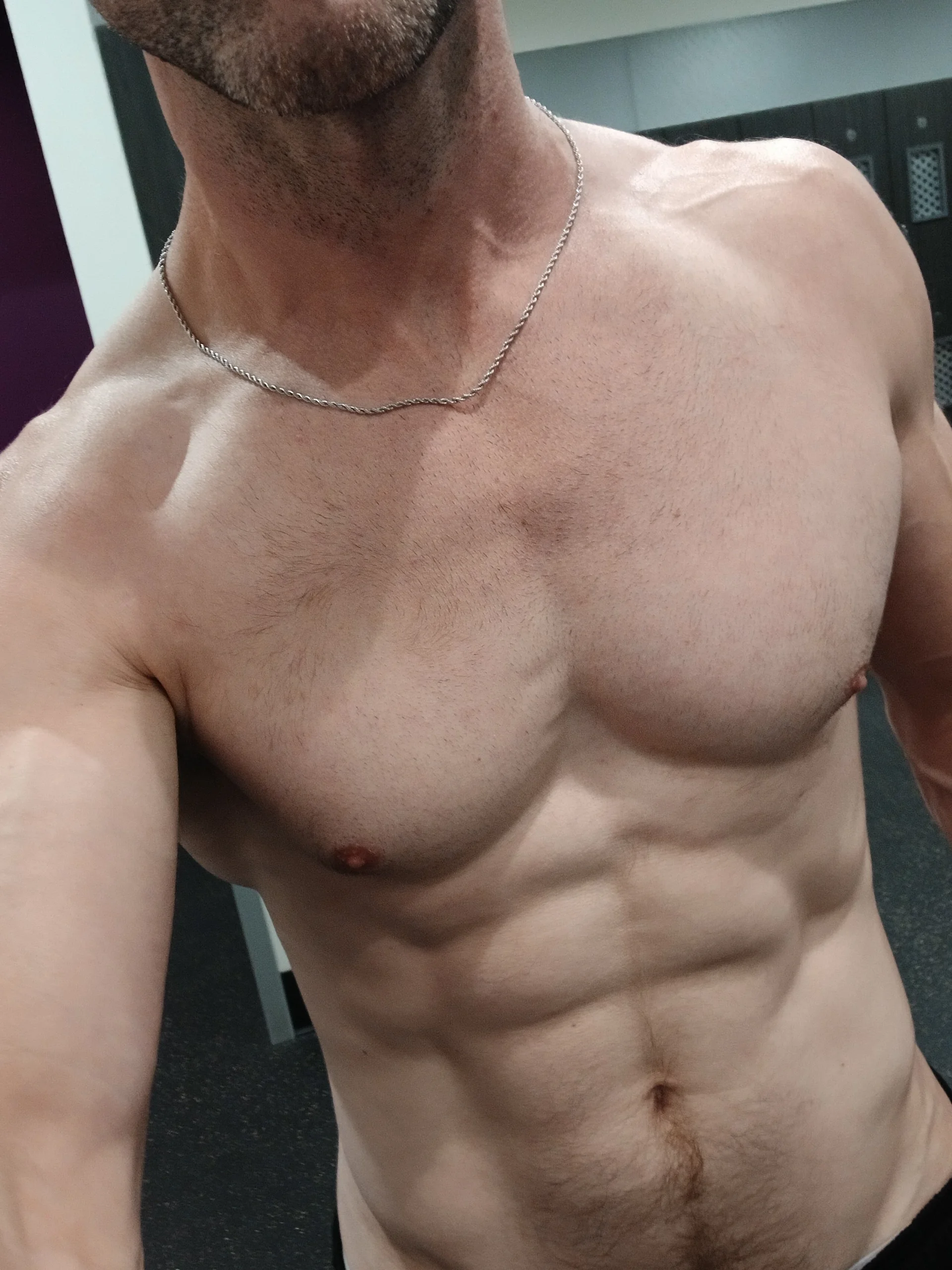 XXX Porn Photo of Nude HotStraightDude 5