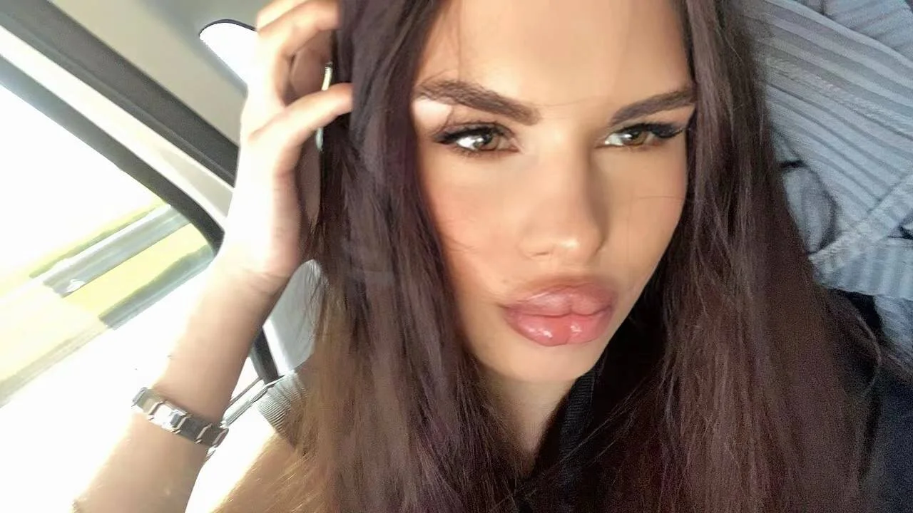 XXX Porn Photo of Nude Insanely_Beautiful1 10