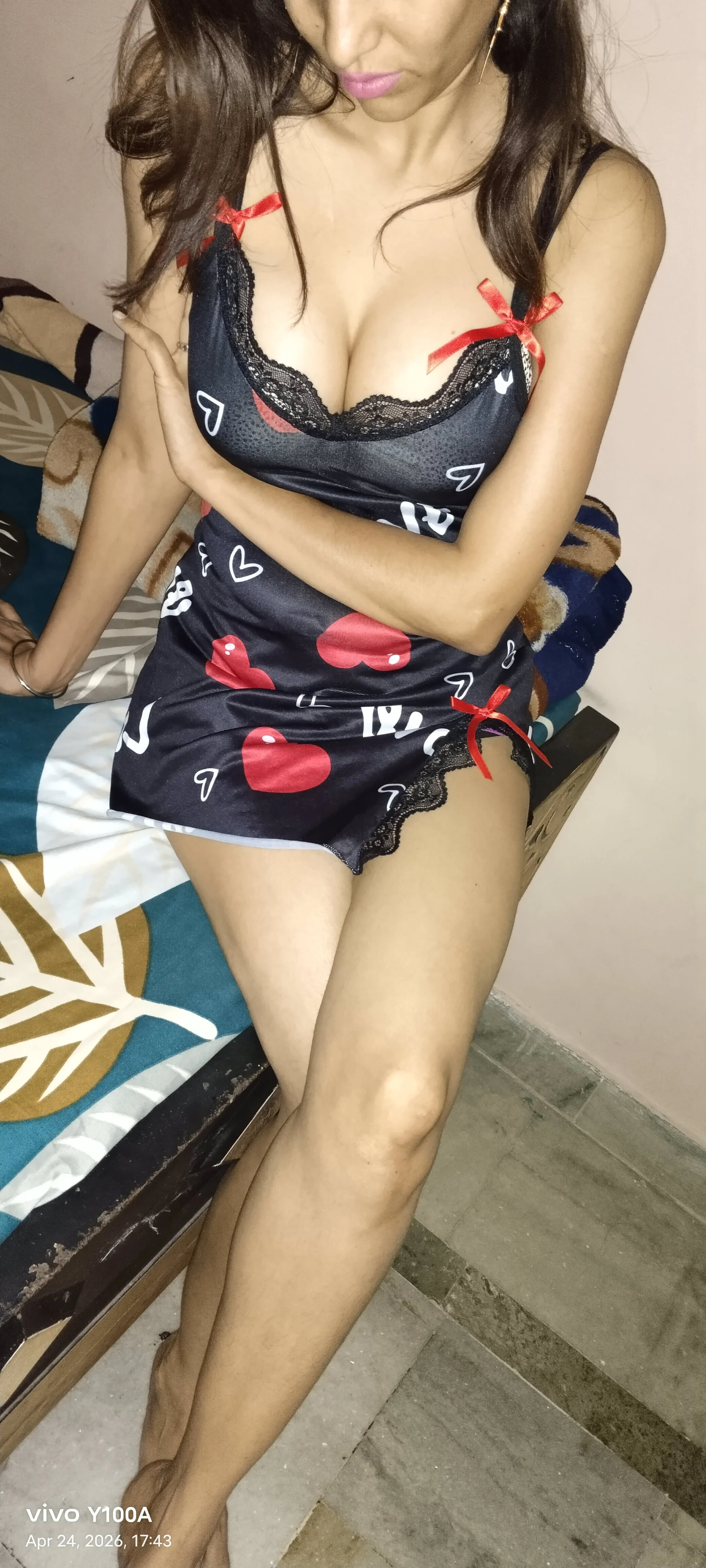 XXX Porn Photo of Nude lovelyrosewifey 11