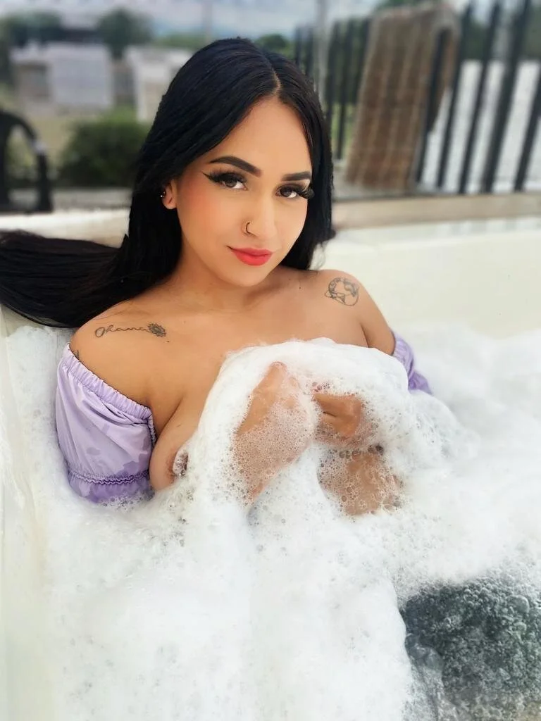 XXX Porn Photo of Nude Naia-sweet 2