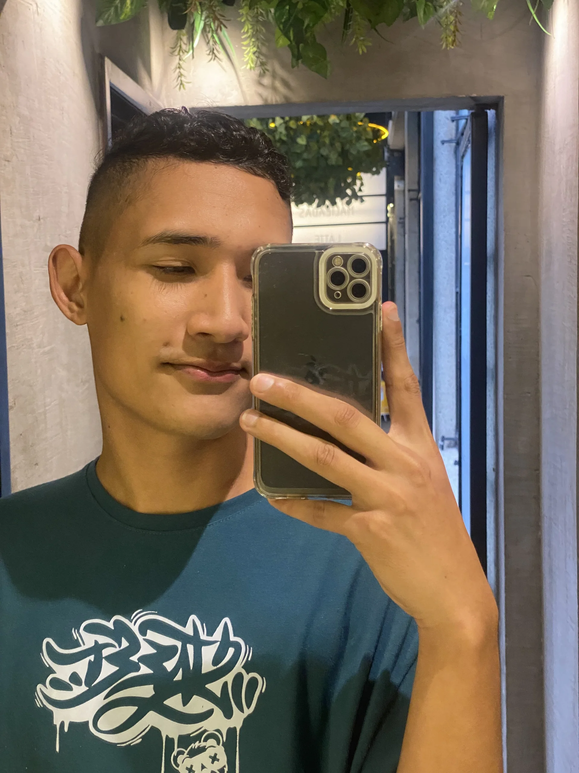 XXX Porn Photo of Nude Boy_coll 1