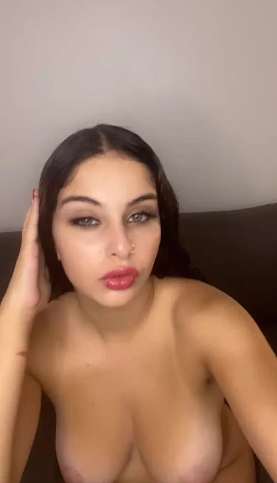 XXX Porn Photo of Nude dasilva_elsa21 5