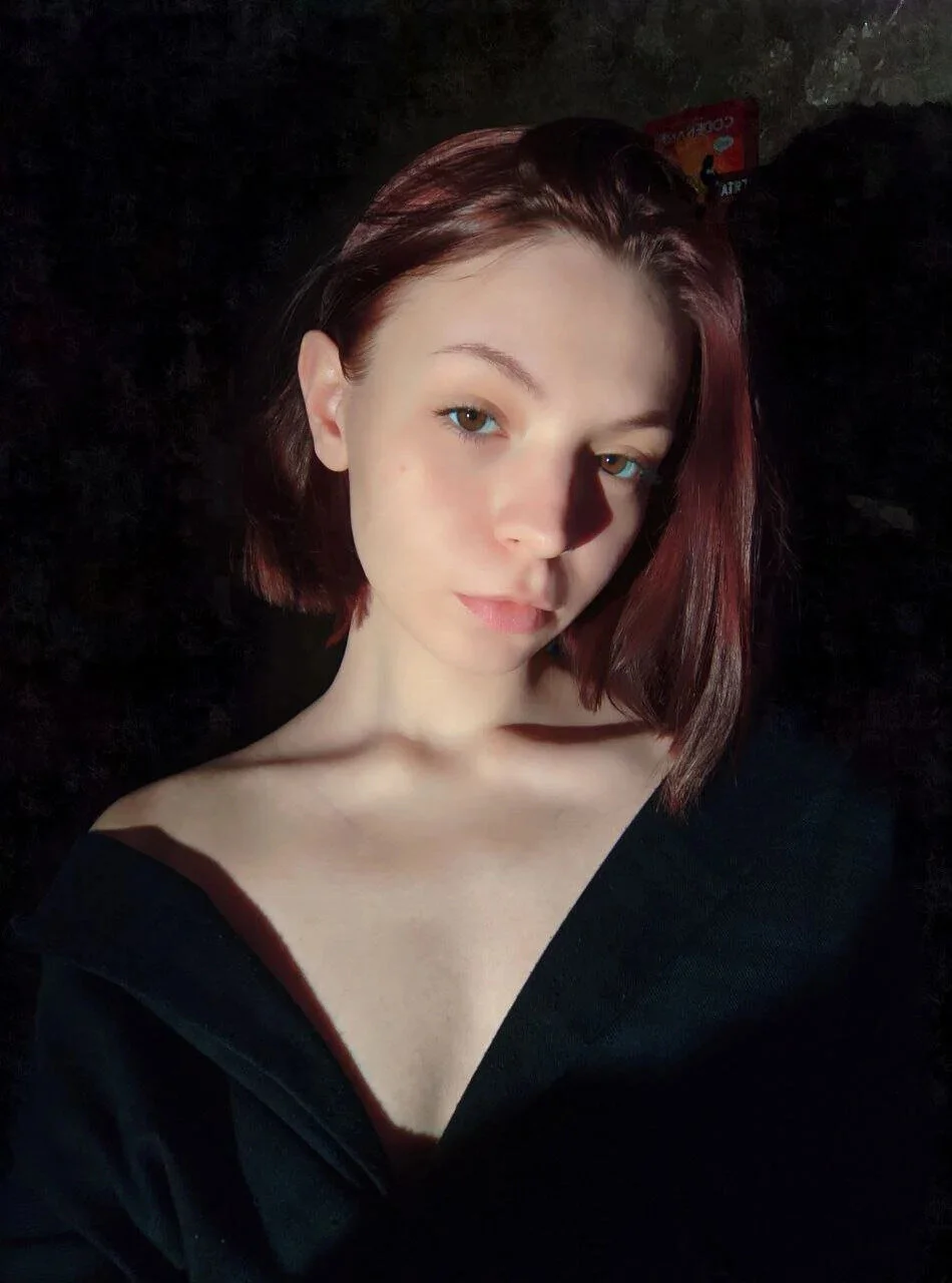 XXX Porn Photo of Nude Eseensia 5
