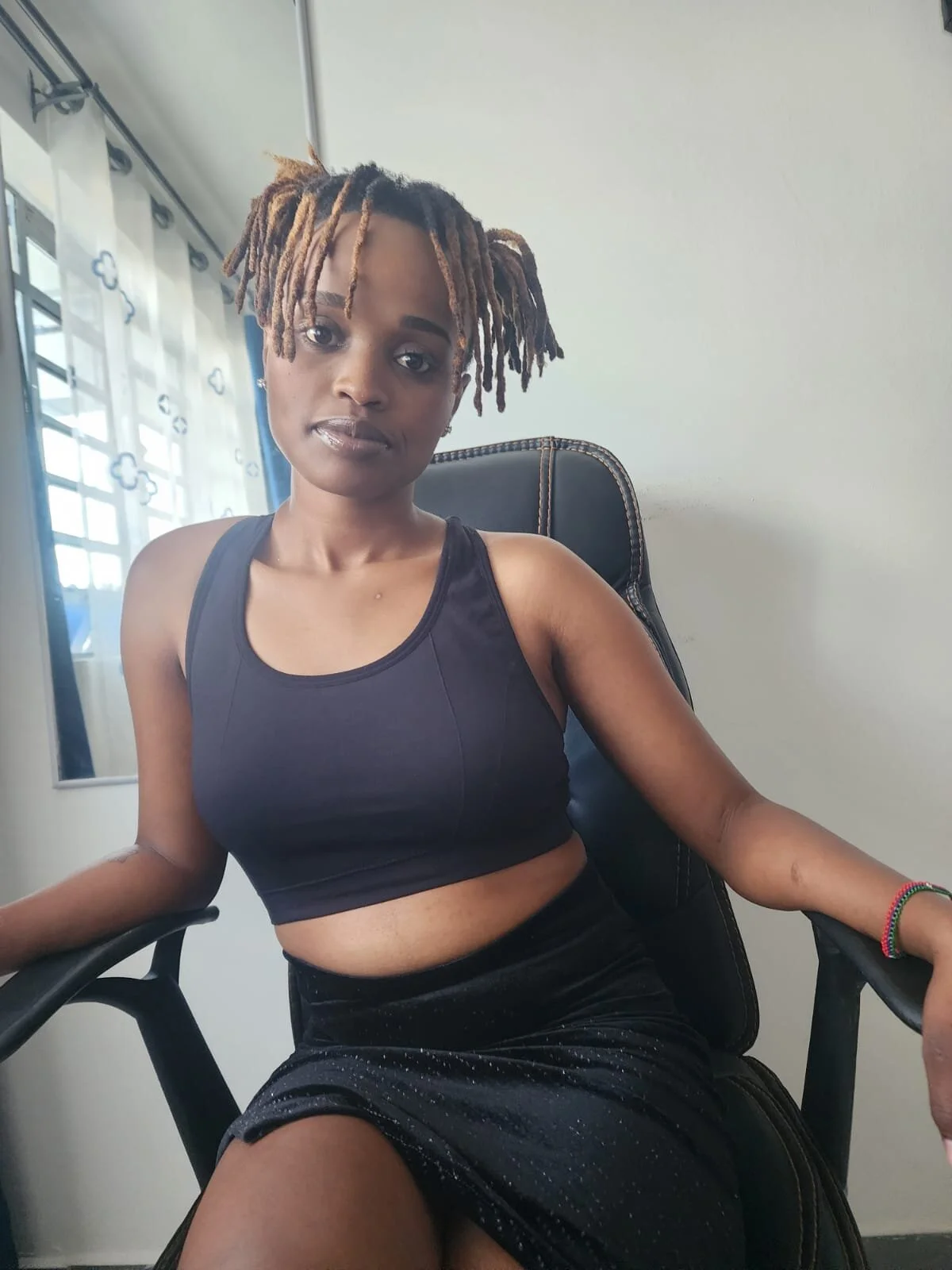 XXX Porn Photo of Nude Tempting_Ebony 1