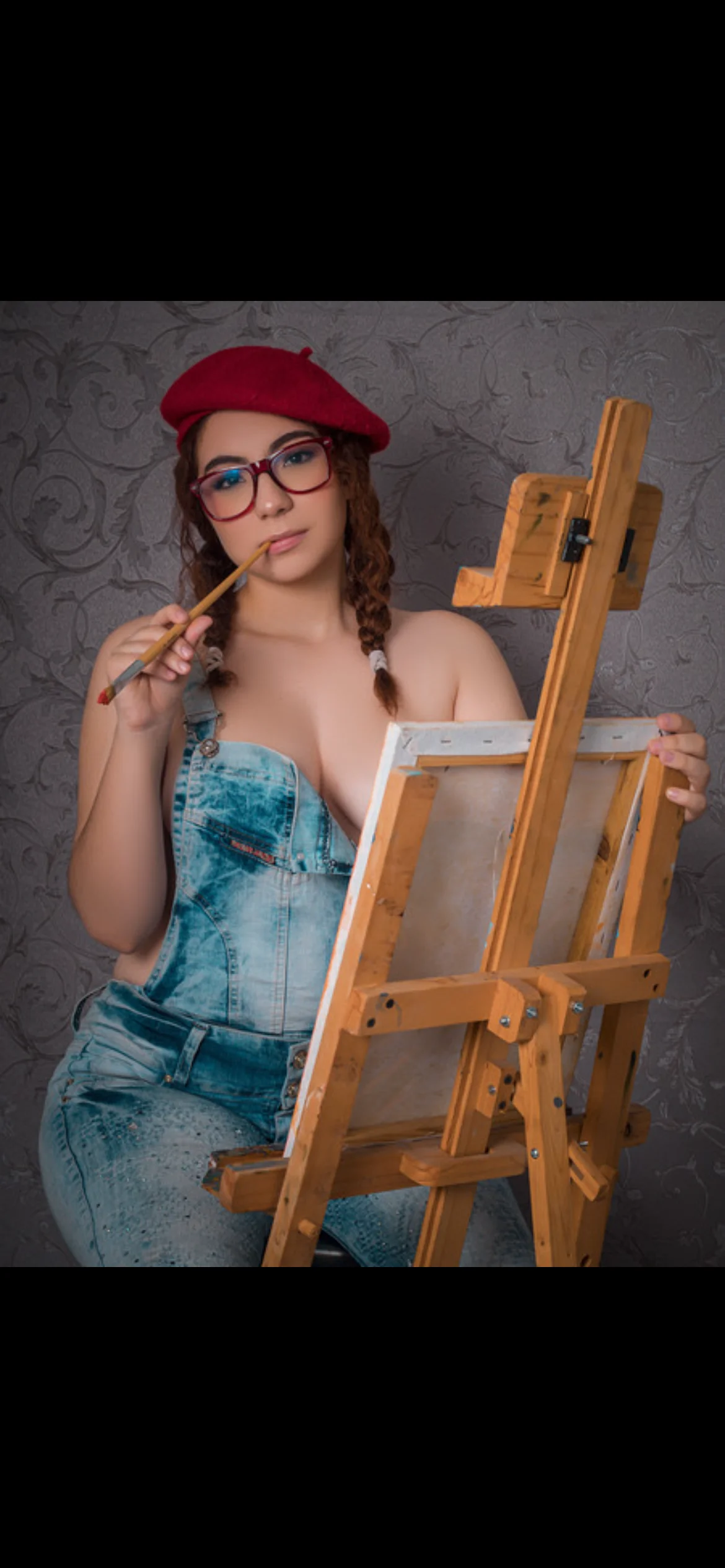 XXX Porn Photo of Nude lizy_portman 82