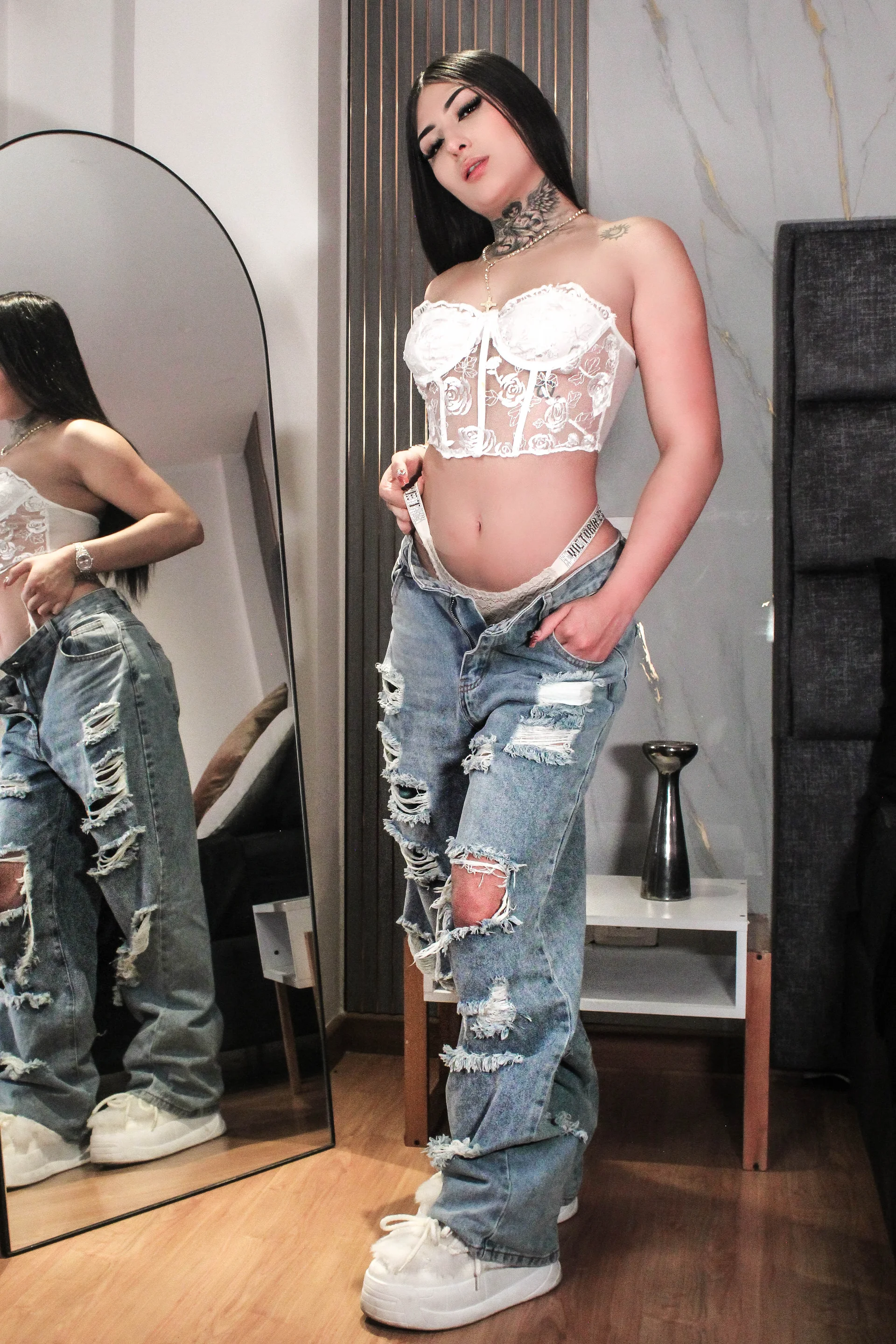 XXX Porn Photo of Nude Lilith_blaze_Fg 3