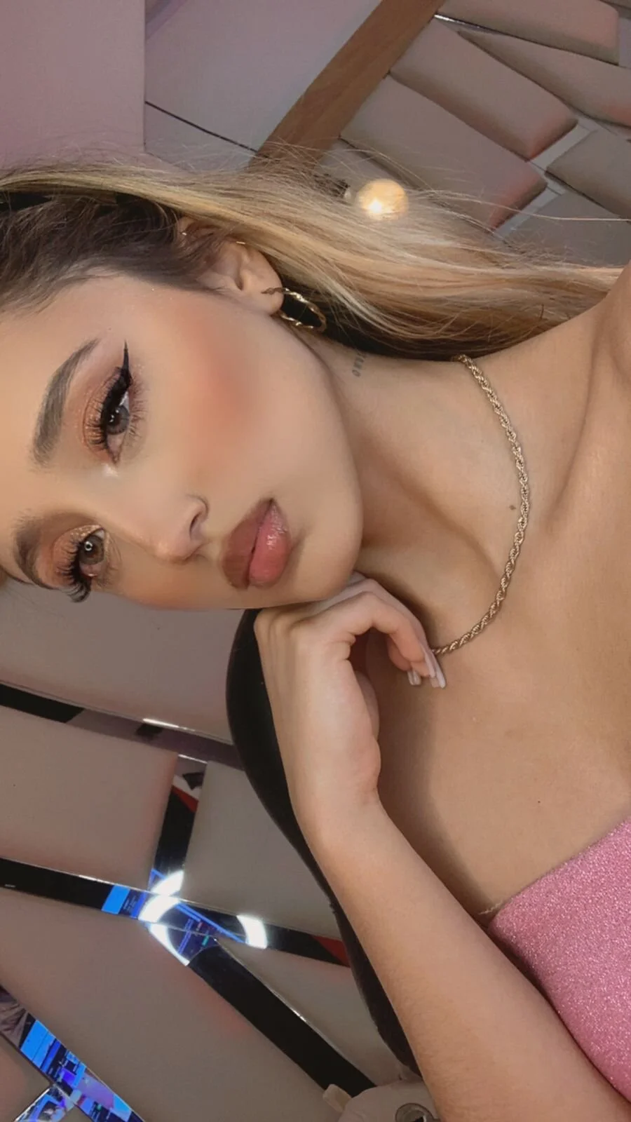 XXX Porn Photo of Nude April_se 1