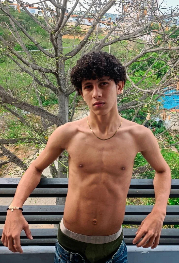 XXX Porn Photo of Nude JIMM_MENDOZA 5