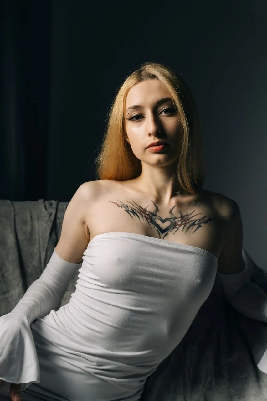 XXX Porn Photo of Nude Emma_Willson 17