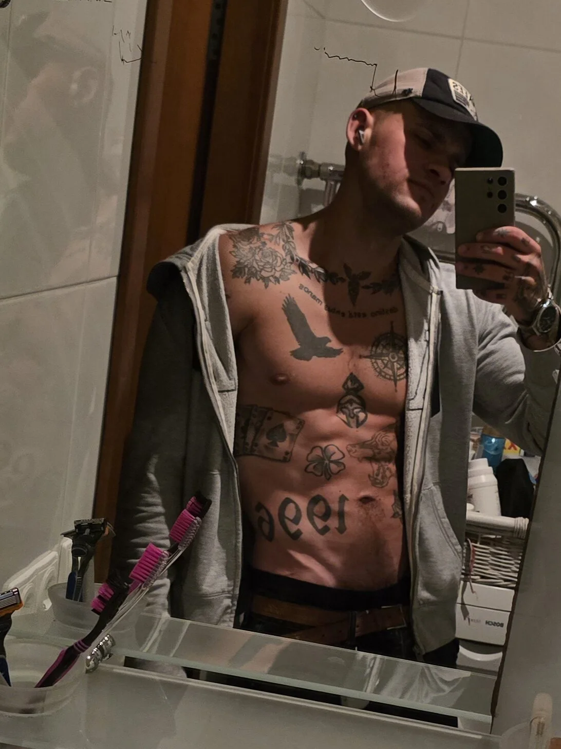 XXX Porn Photo of Nude padr3jason 72