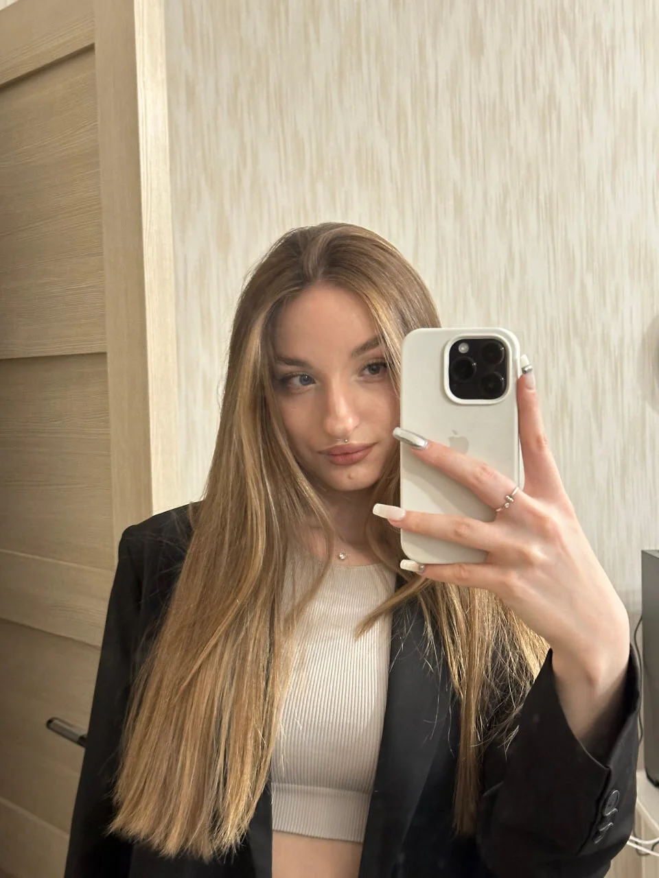 XXX Porn Photo of Nude lexy_exe 7