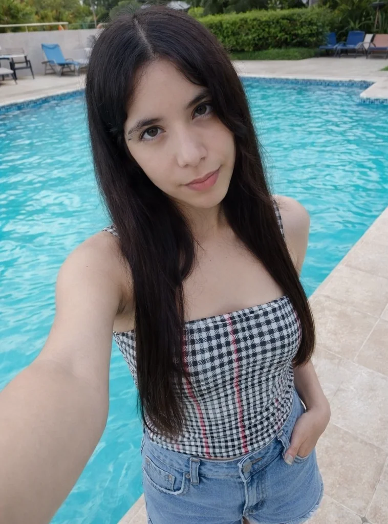 XXX Porn Photo of Nude Miakit2 4