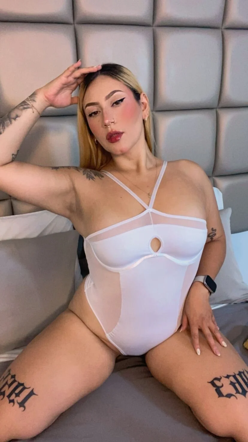 XXX Porn Photo of Nude Emily_robertss 11