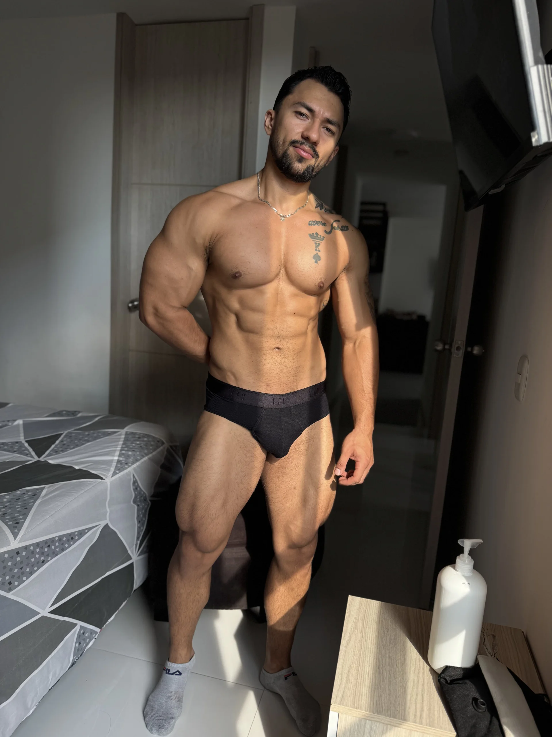 XXX Porn Photo of Nude Regan__ 8