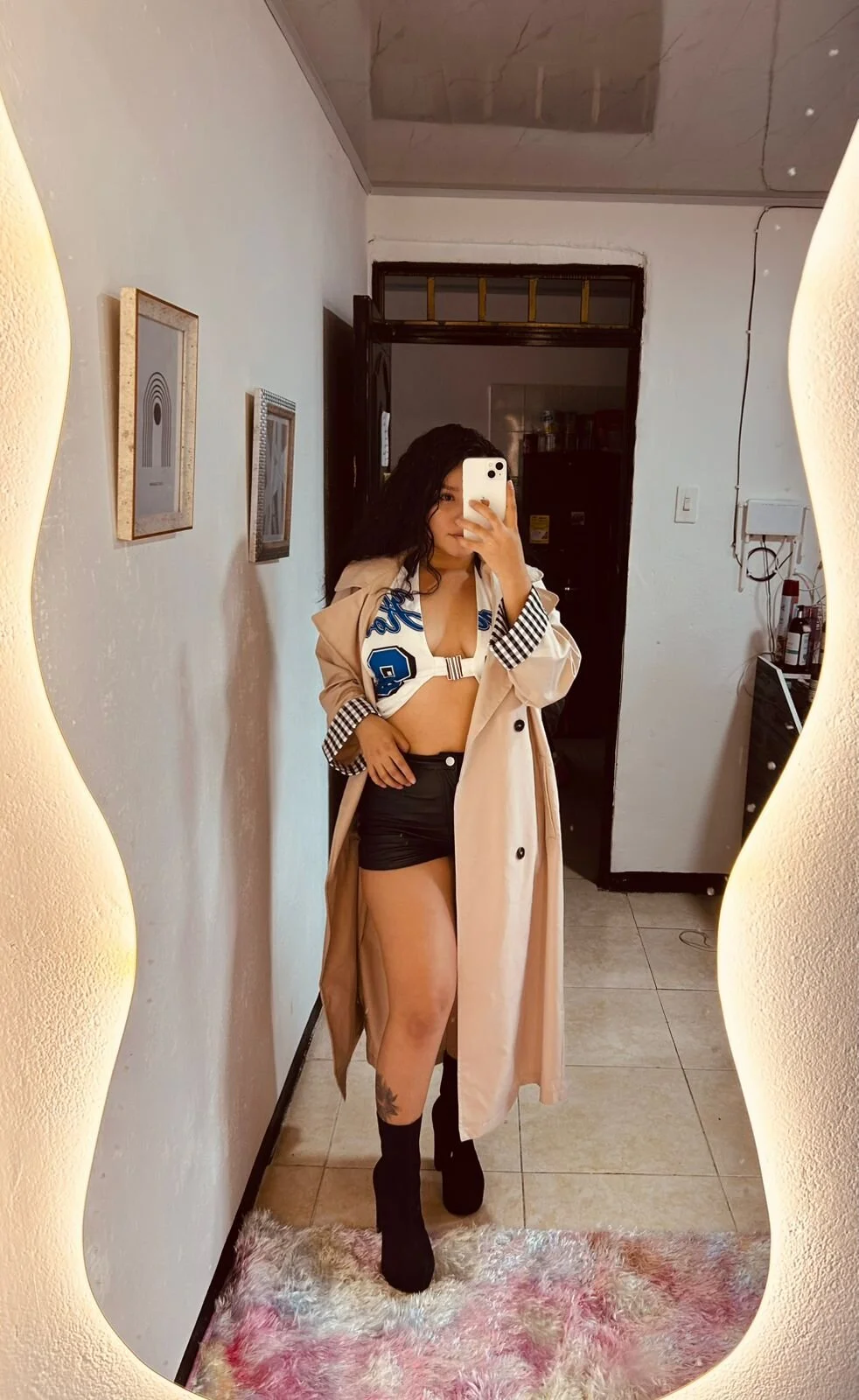 XXX Porn Photo of Nude Loly_petite 24