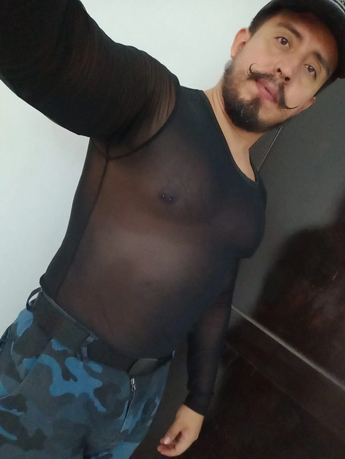 XXX Porn Photo of Nude KalethBigDick 2165