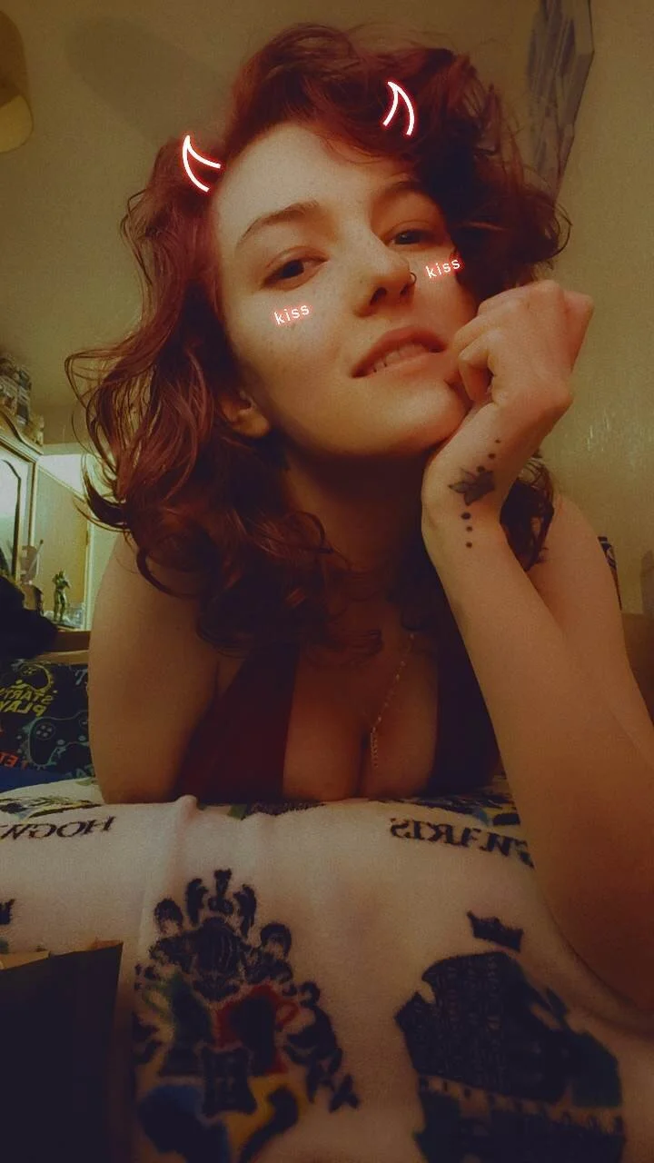 XXX Porn Photo of Nude EllieeRose 16