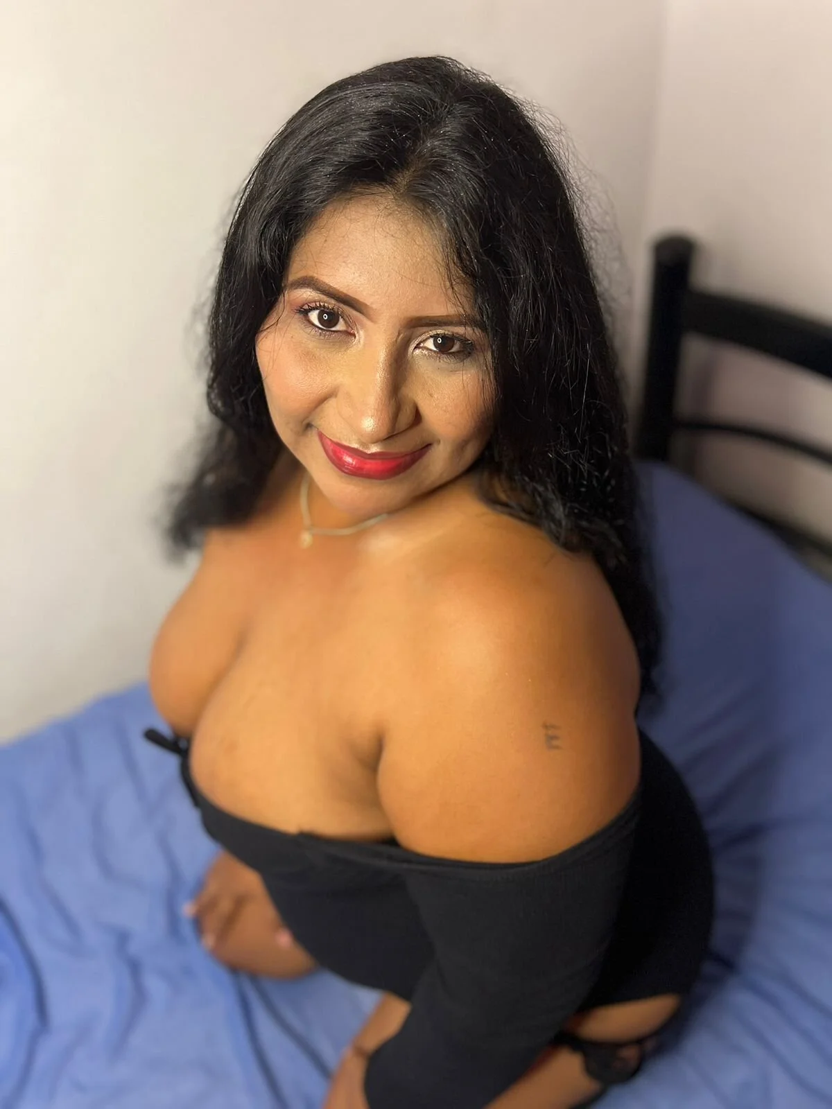 XXX Porn Photo of Nude nikol_sexy39 5