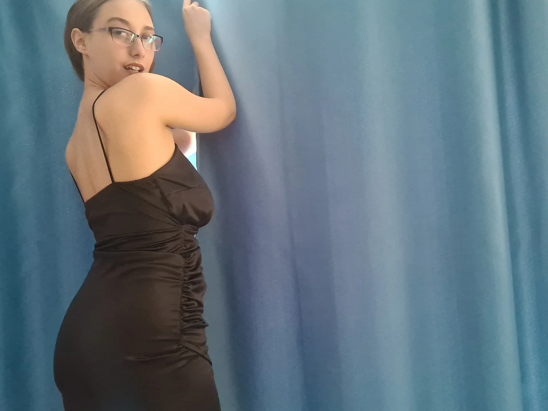 XXX Porn Photo of Nude NaughtyRapunzel7 1
