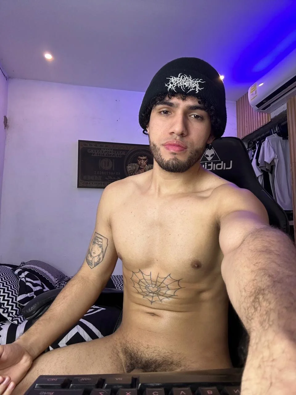 XXX Porn Photo of Nude daddy_jhons 10
