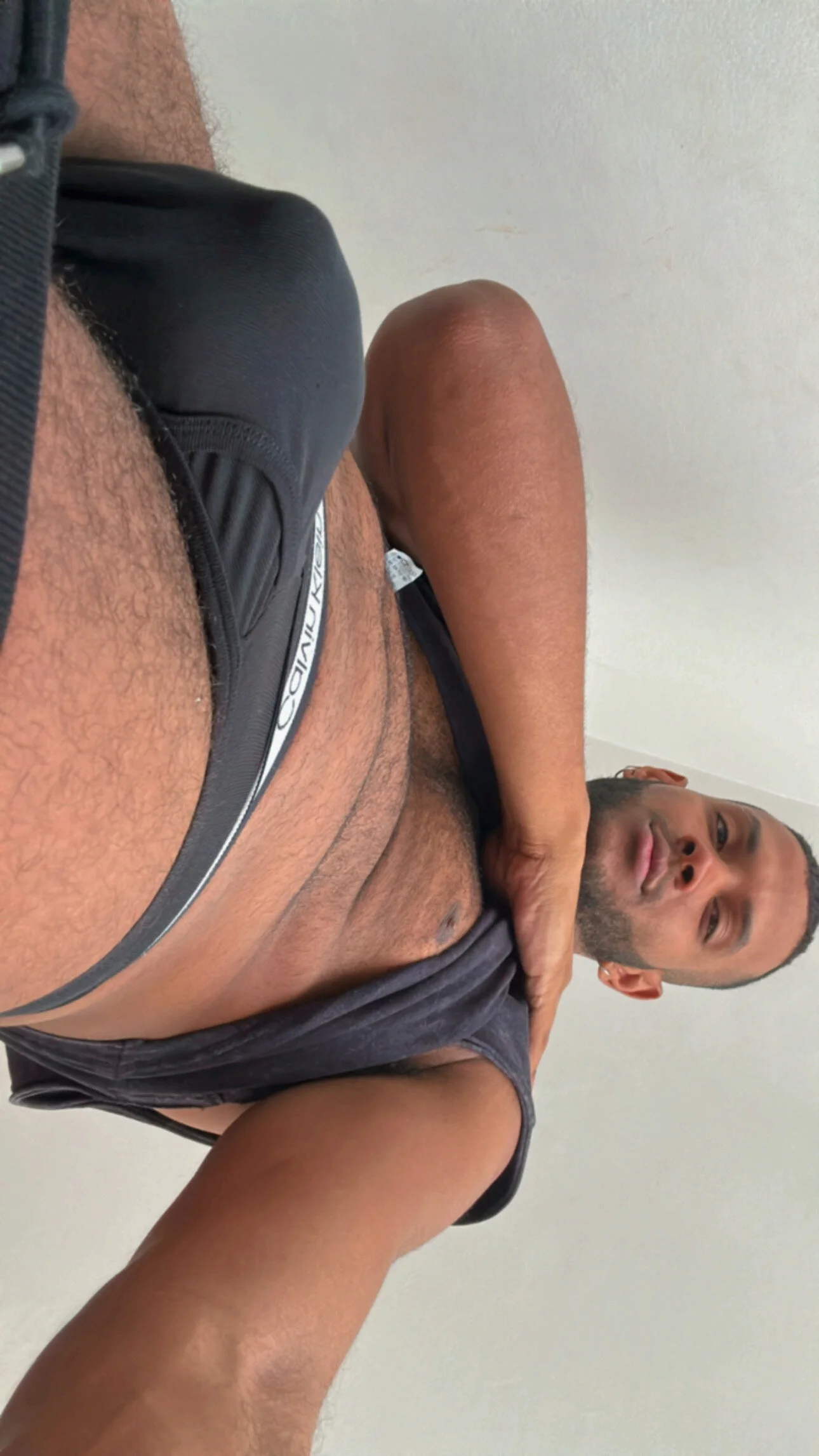 XXX Porn Photo of Nude Lebronbig 3
