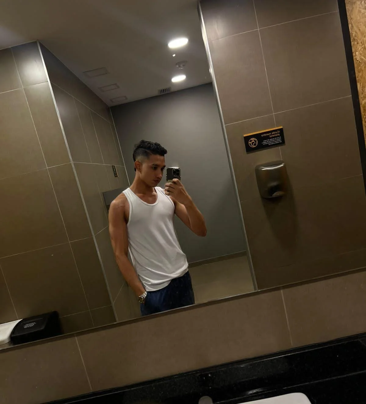 jose_sexycumm