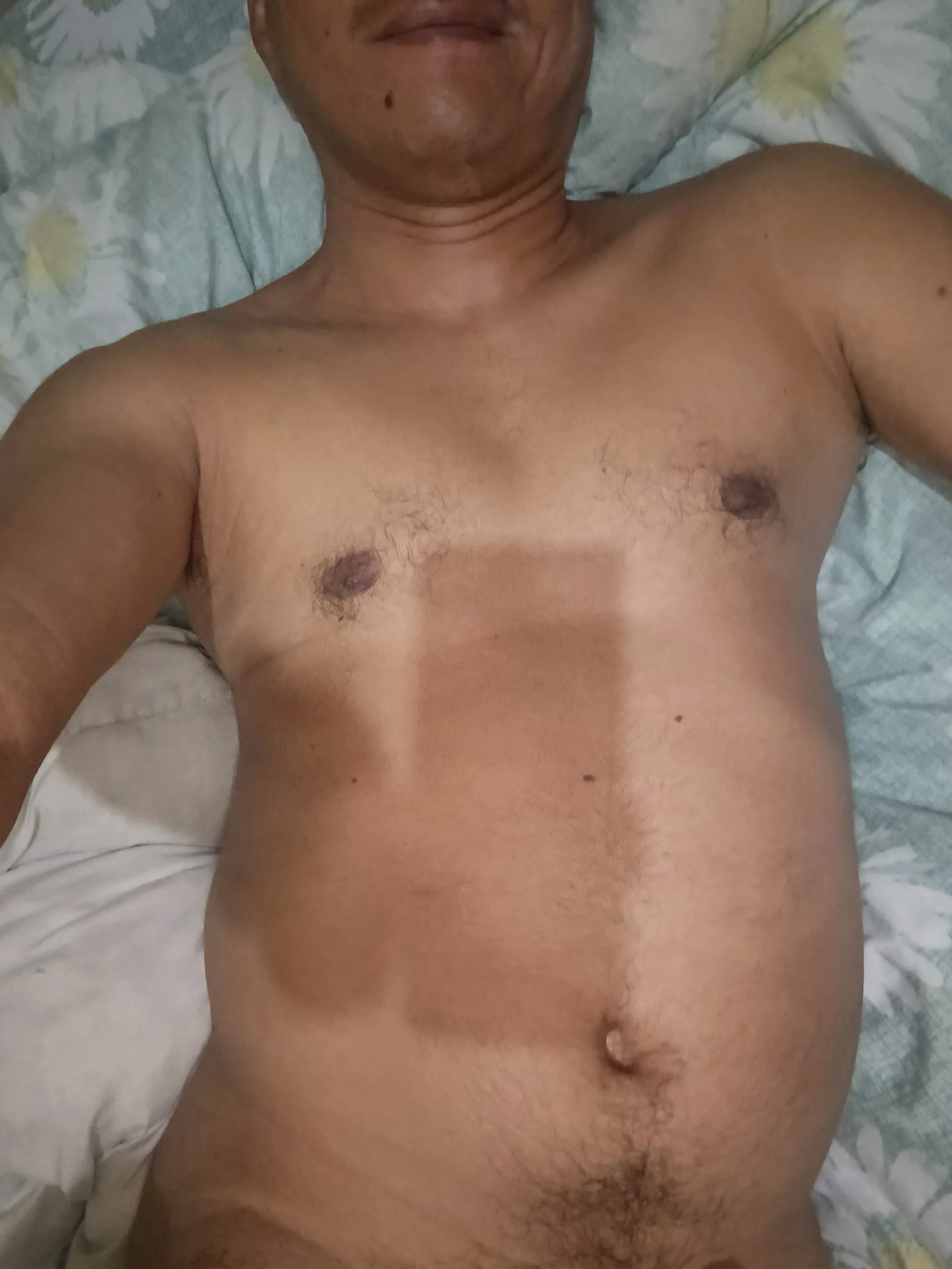 XXX Porn Photo of Nude VzlChubbyHunter 2