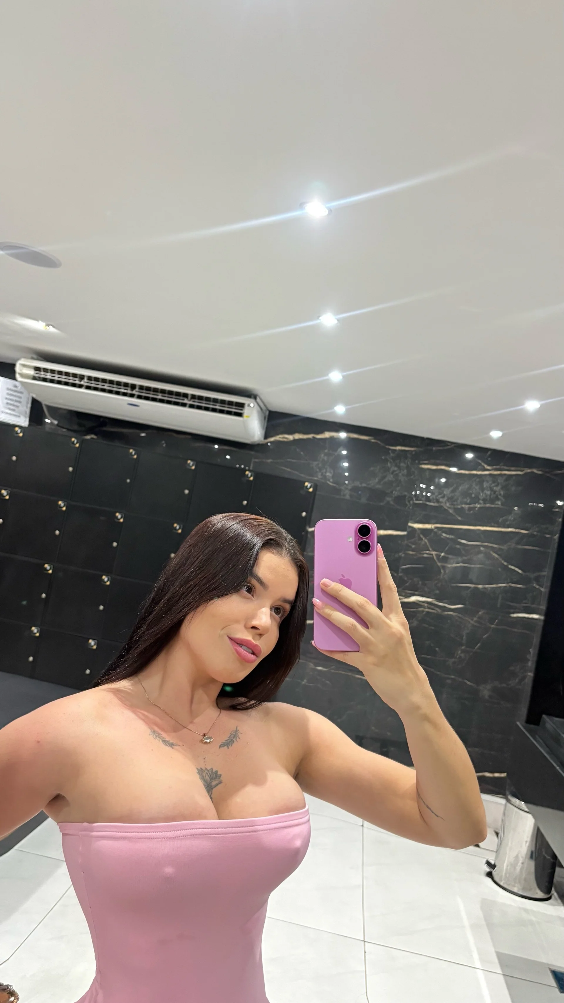 XXX Porn Photo of Nude Rafaellaz 20