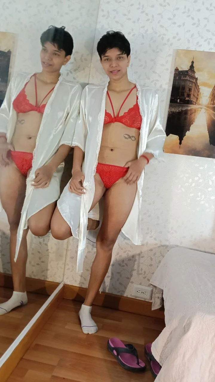 XXX Porn Photo of Nude natasha_and_zoe 8