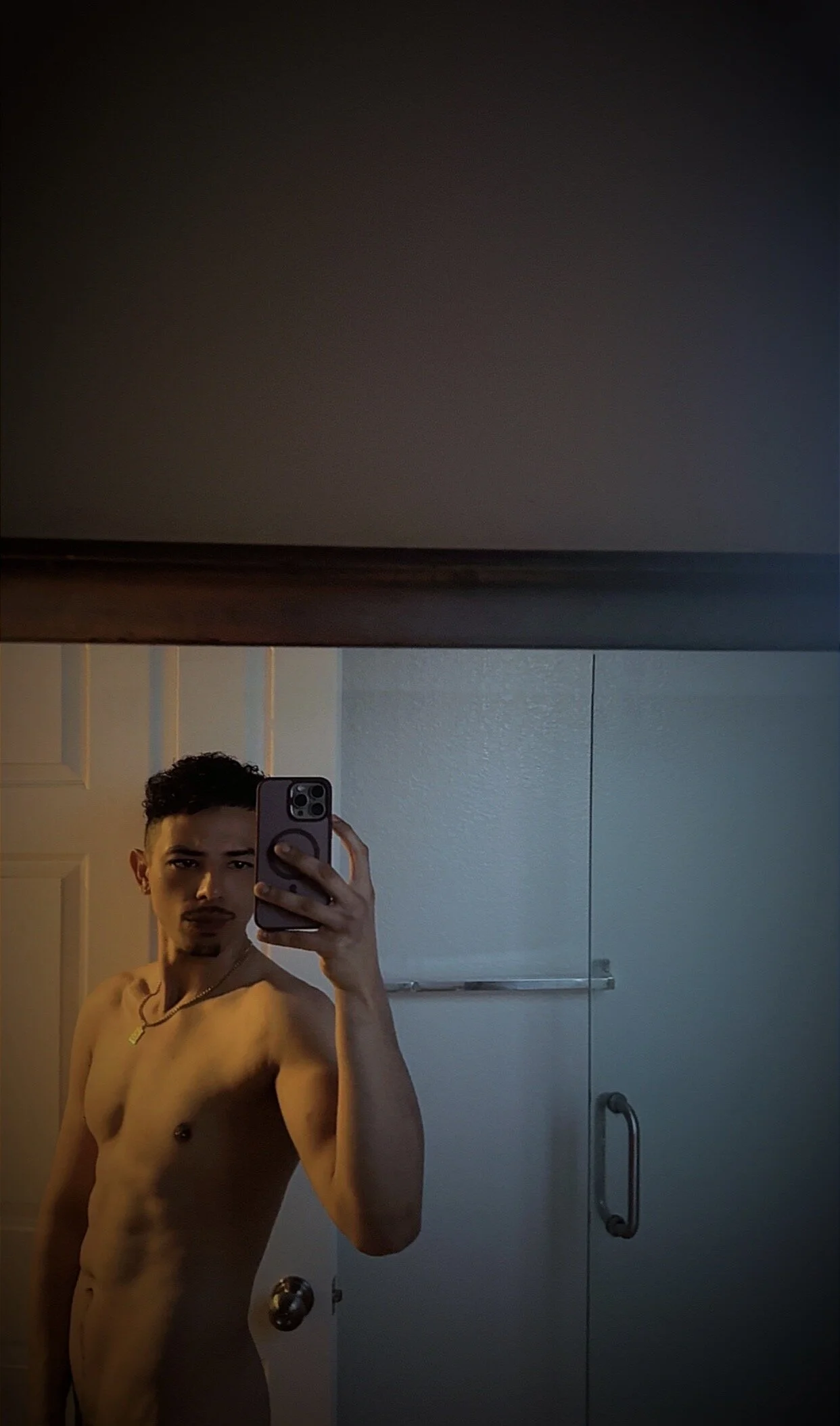 XXX Porn Photo of Nude DominikBae10 7