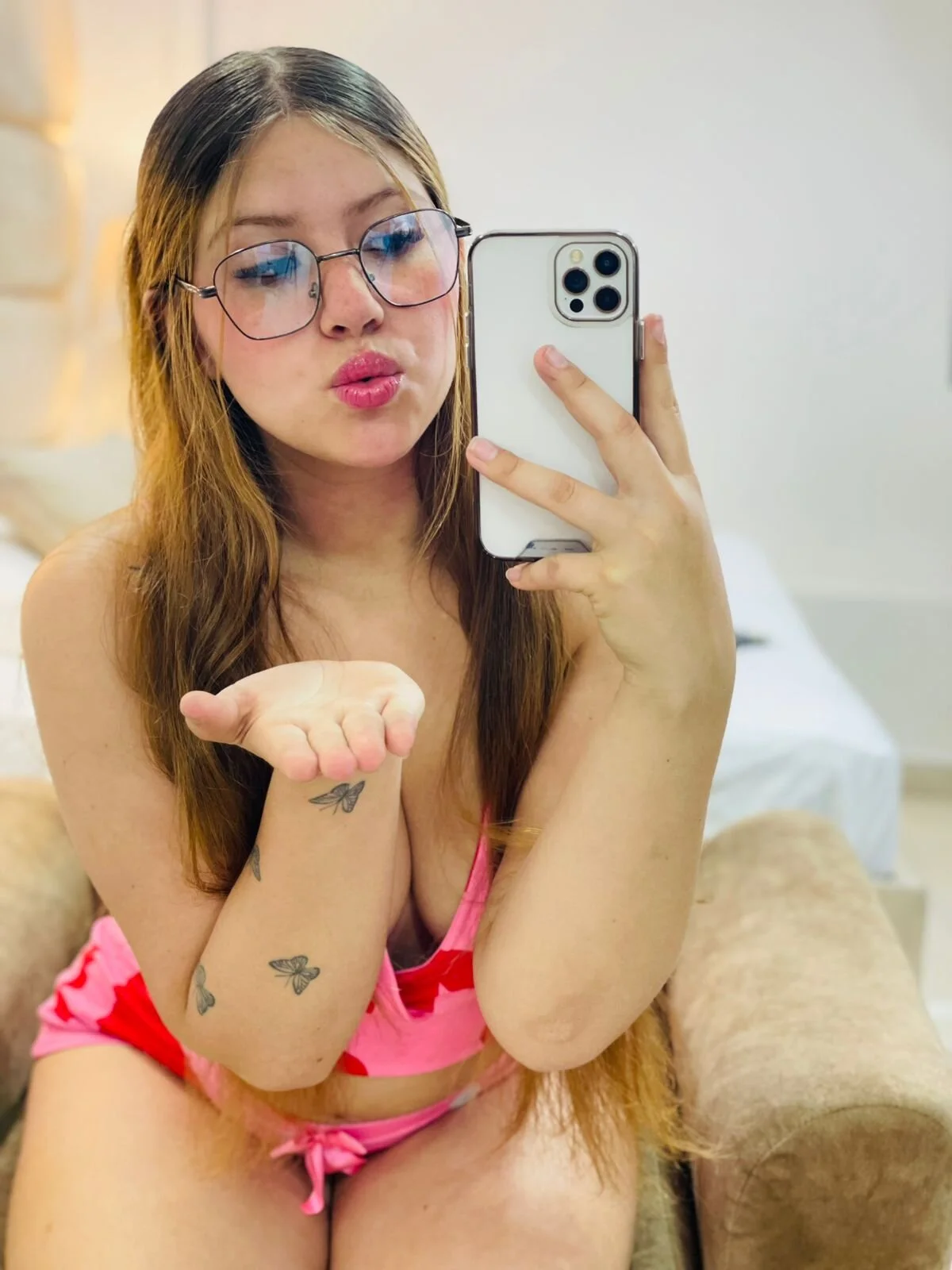 XXX Porn Photo of Nude EimmyJoness 17