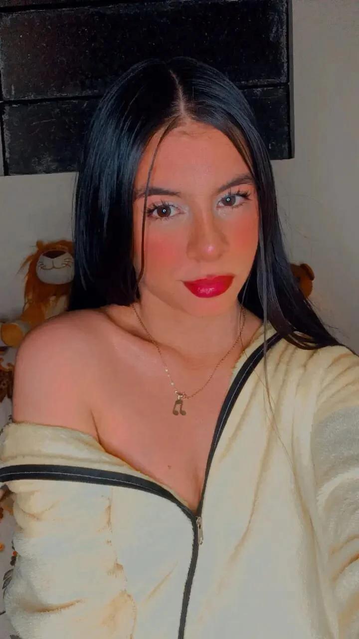 _Maddison_Ivanova_