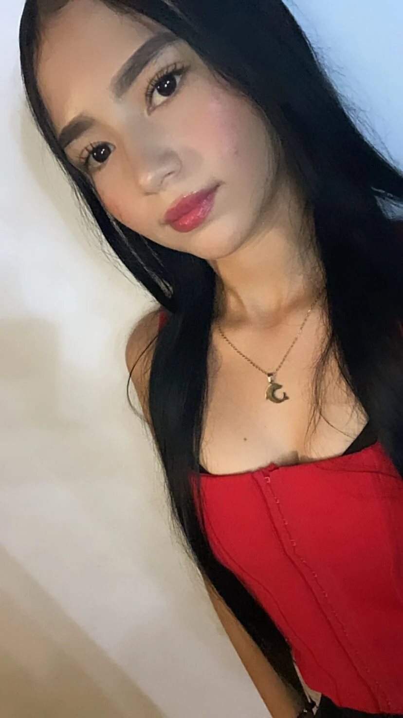 XXX Porn Photo of Nude scarletmilsc 1