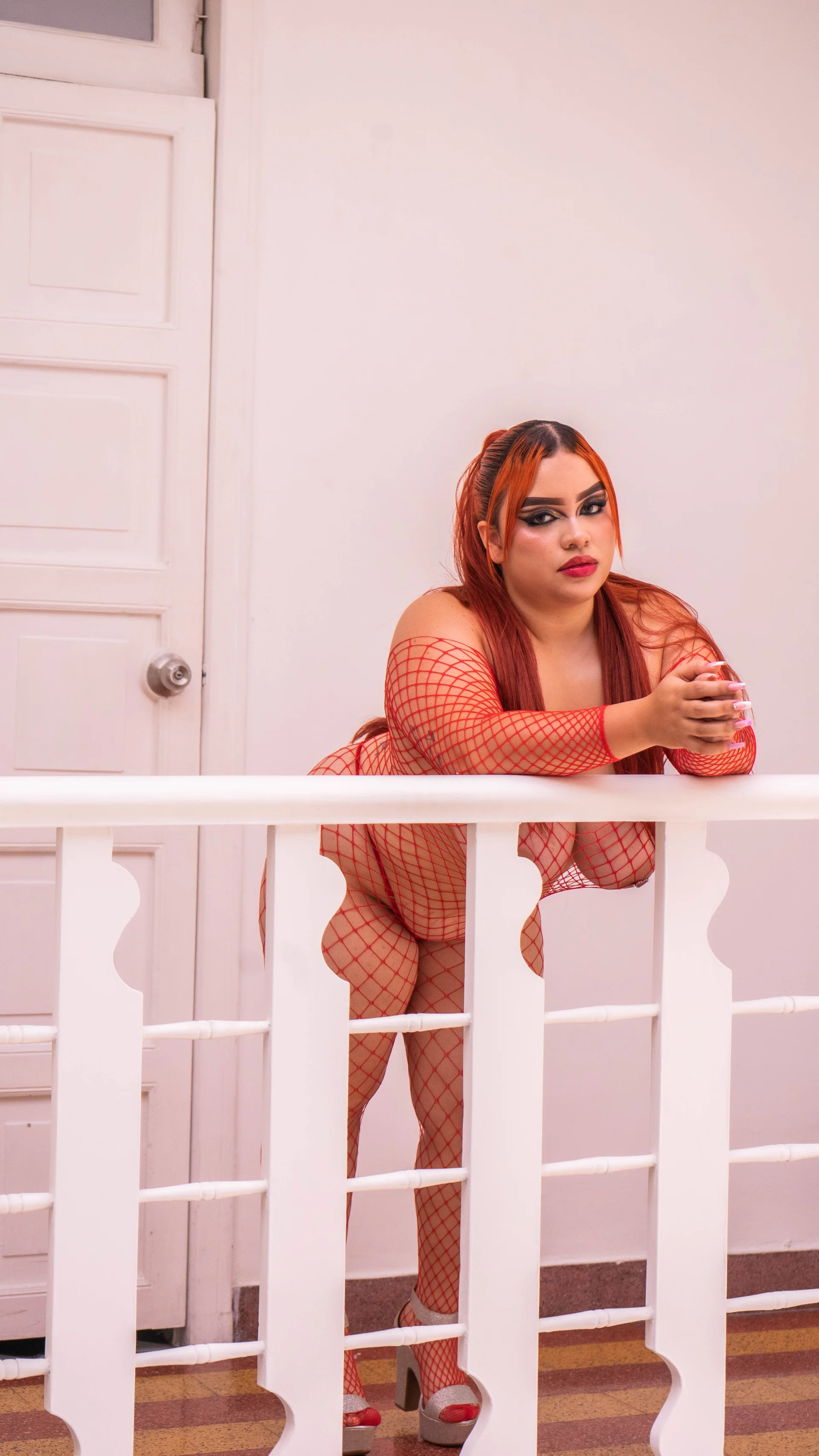 XXX Porn Photo of Nude Victhoria_Red 2