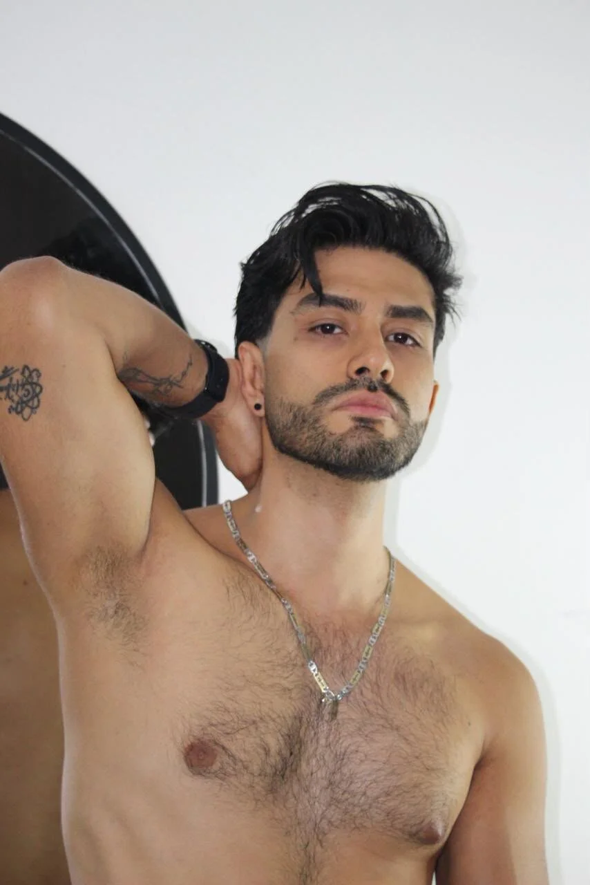 XXX Porn Photo of Nude SantiagoMelendez 7