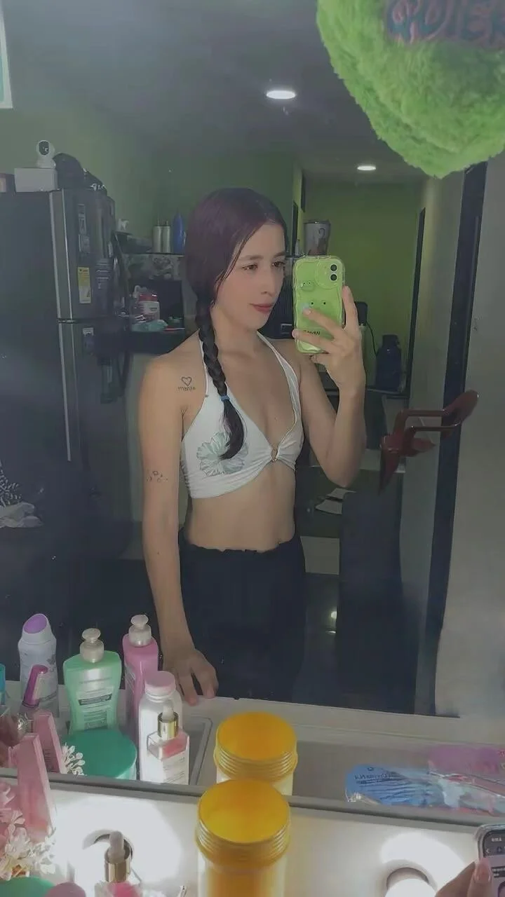 XXX Porn Photo of Nude karinaverynasty69 6