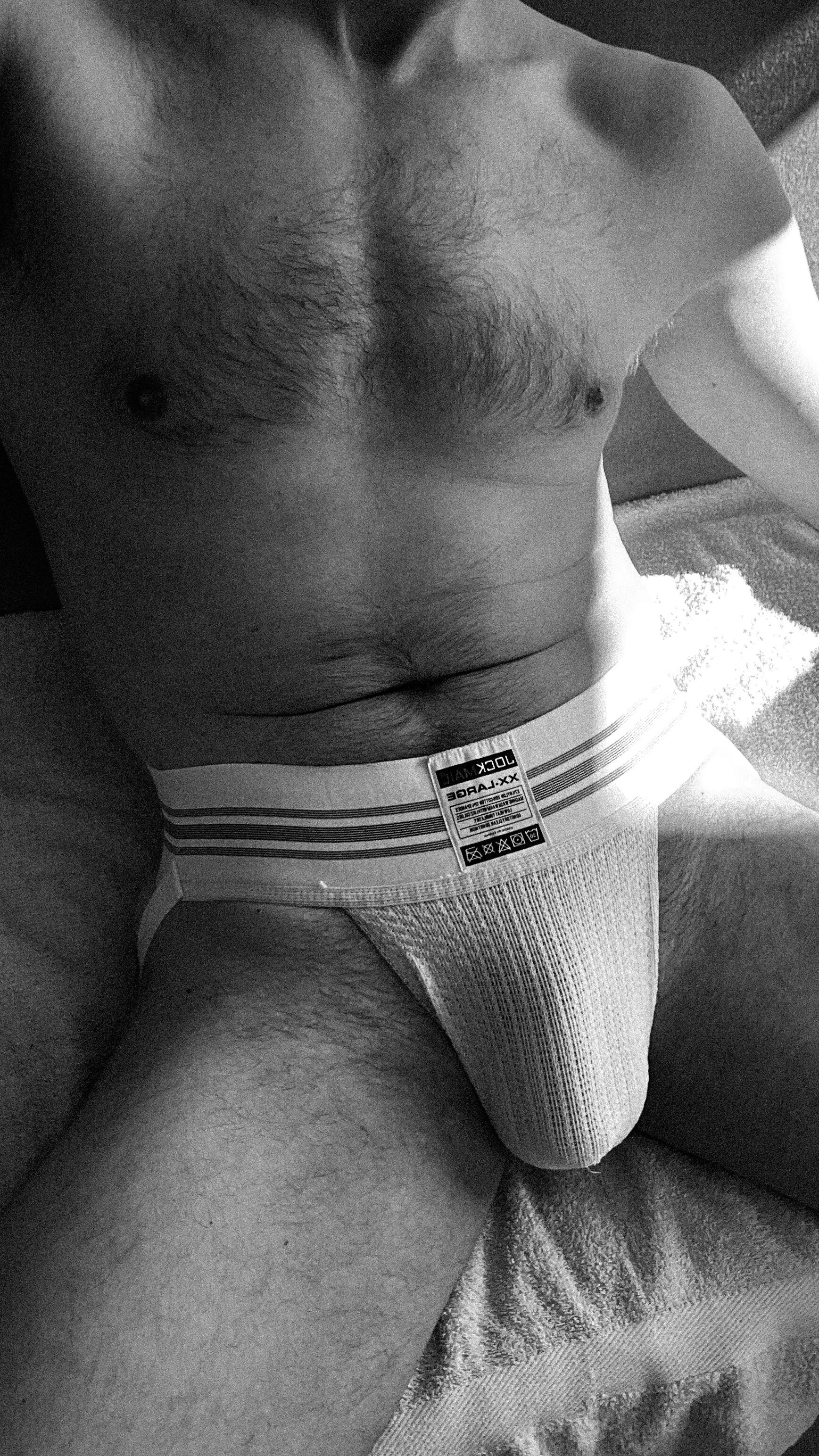 XXX Porn Photo of Nude nick_morecum 1
