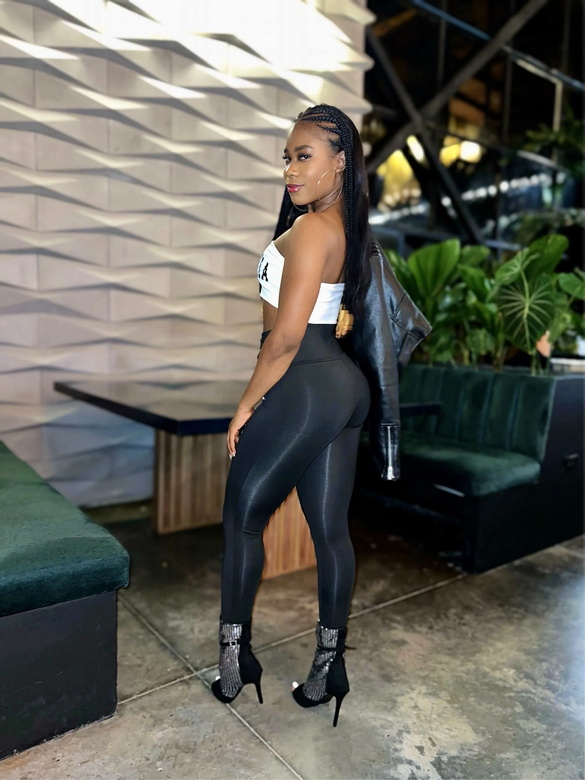 XXX Porn Photo of Nude NahomyVega 13