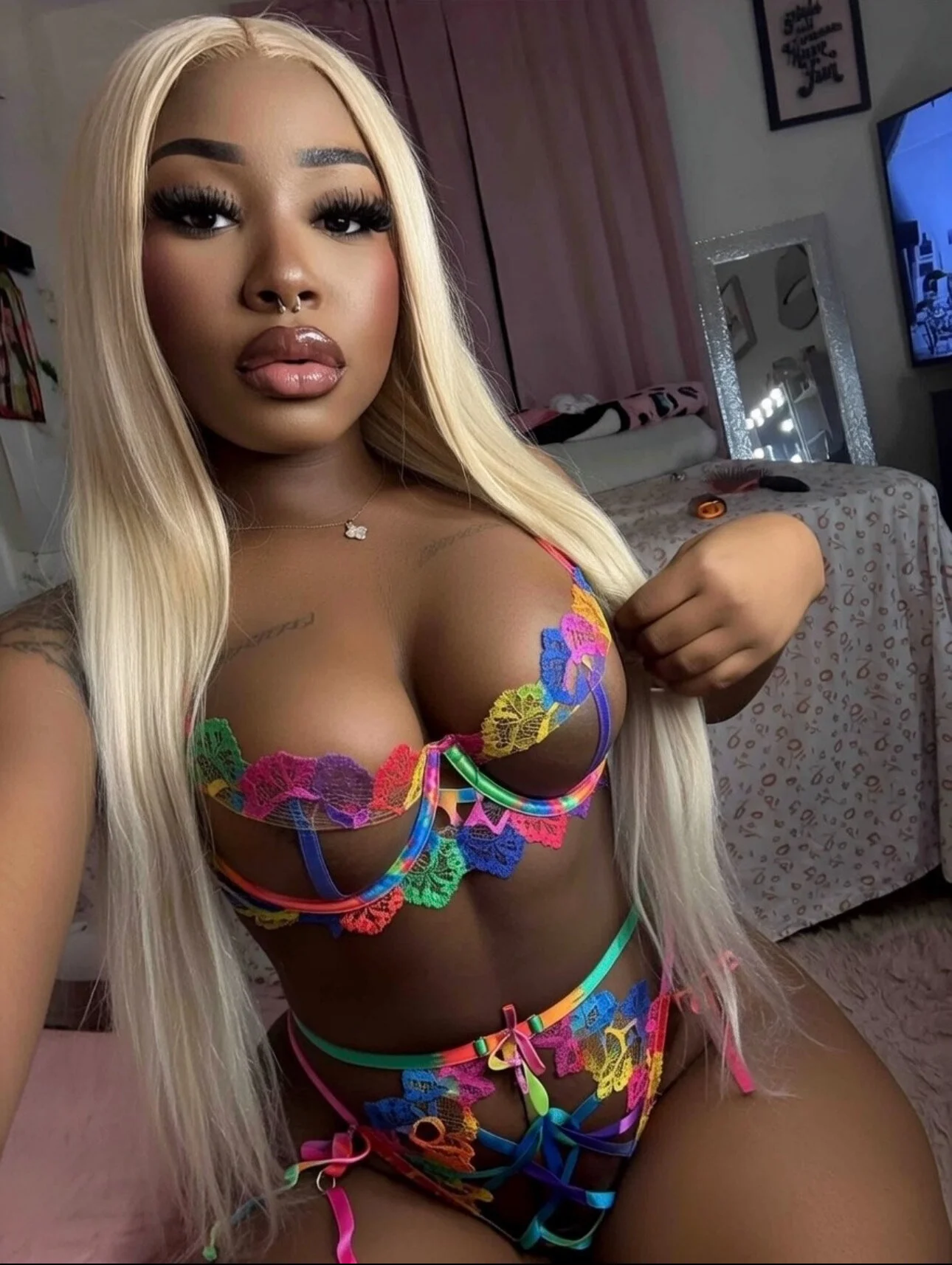 XXX Porn Photo of Nude kashninaaa 1