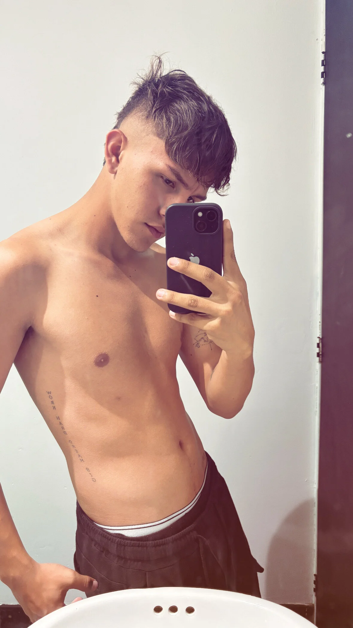 XXX Porn Photo of Nude Mateo_savage 4