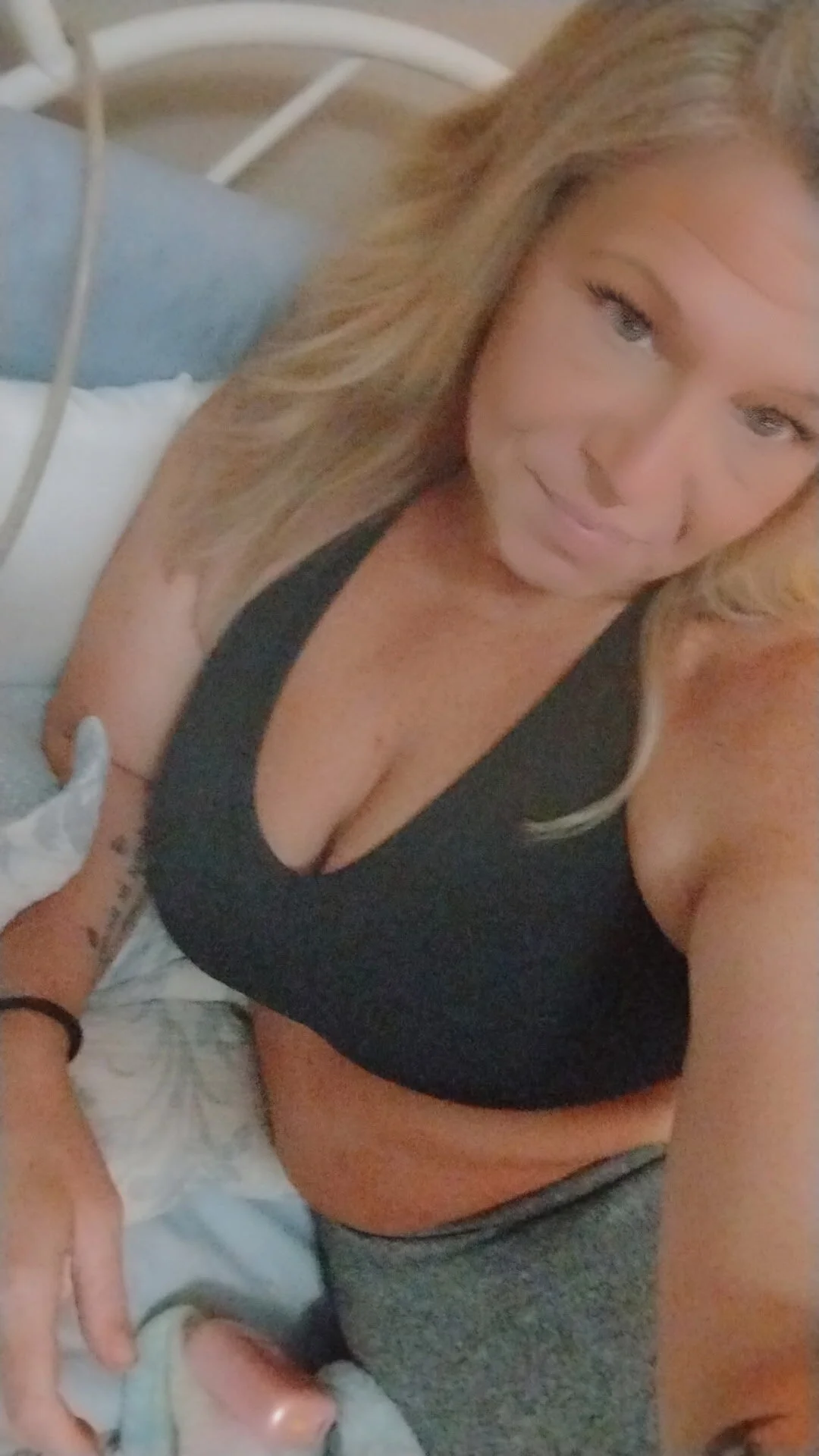 XXX Porn Photo of Nude ShawtyThickGilf 4