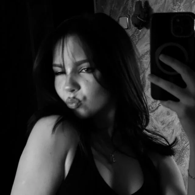 XXX Porn Photo of Nude MollyWow 5