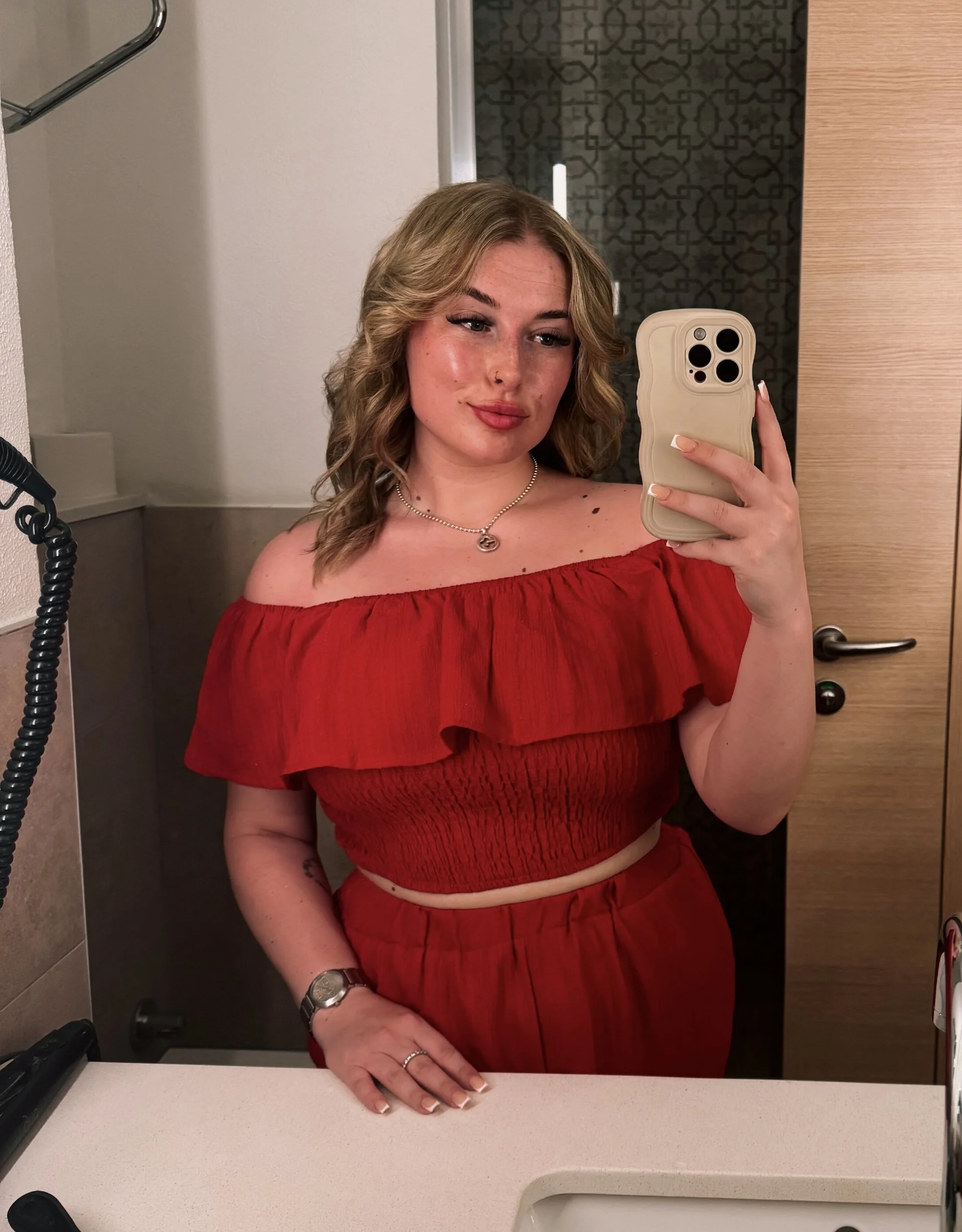 XXX Porn Photo of Nude EloiseeUKK 6