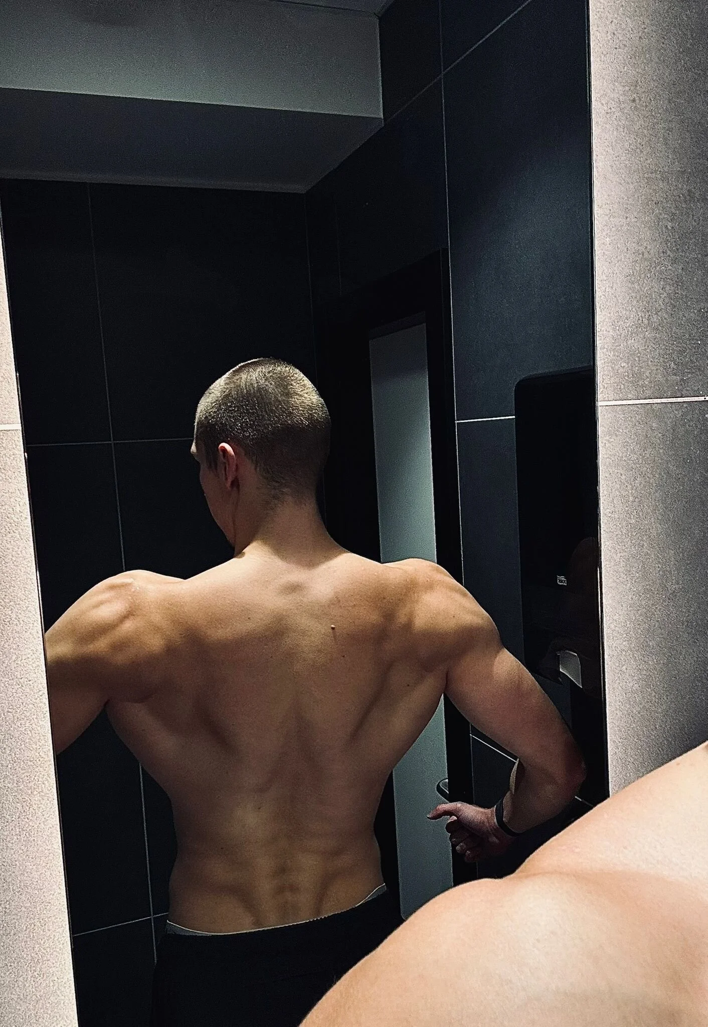 XXX Porn Photo of Nude Ryan_Dozer 7
