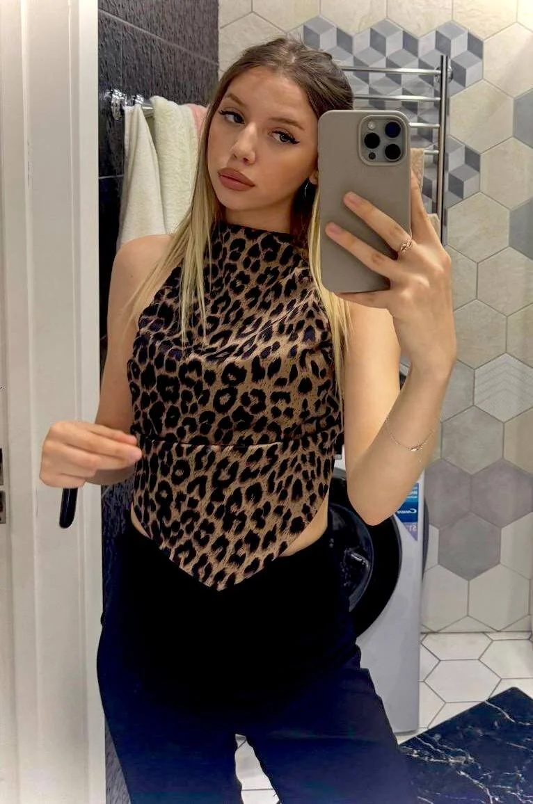 XXX Porn Photo of Nude LeonaHarris 5