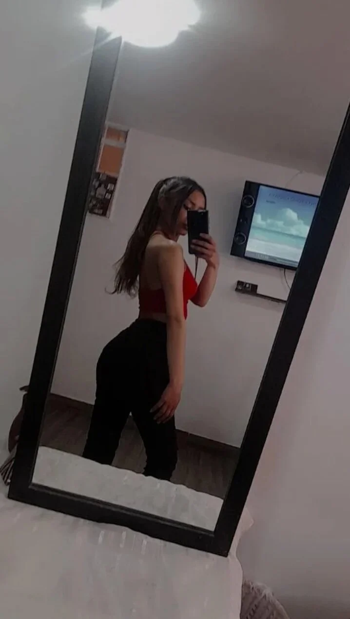 XXX Porn Photo of Nude emily_n_abby 20