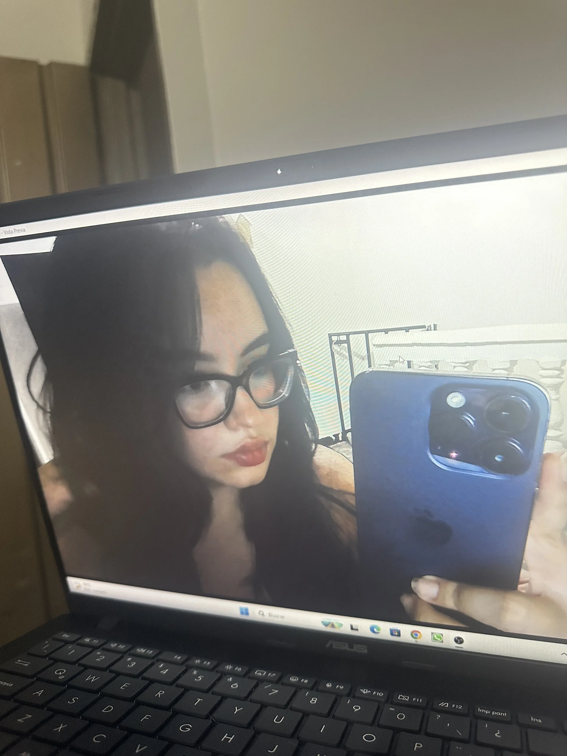 XXX Porn Photo of Nude Emily_Taylor2 47